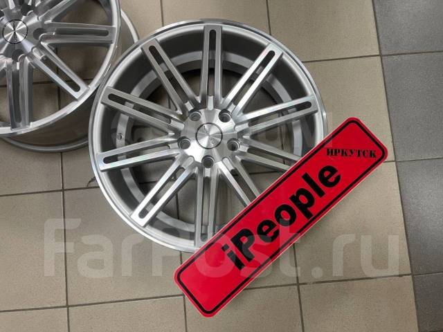 Vossen CV4. 8.0x18", 5x114.3, ET32,  73,1. 