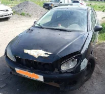 Peugeot 206 ����