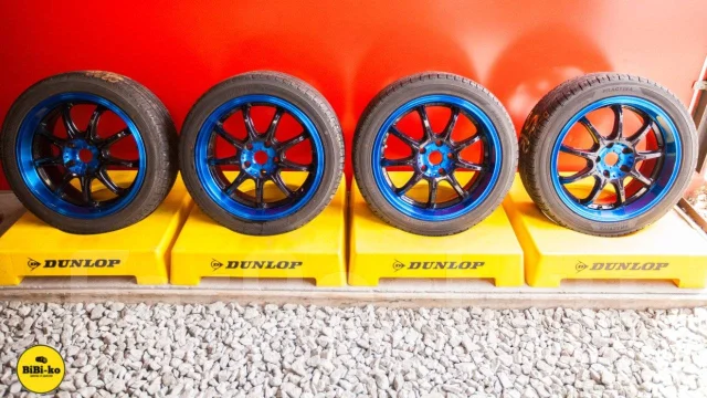 RAYS Gram Lights 57 Gainer. 7.0x17", 5x114.3, ET43, �� 73,1���. ����