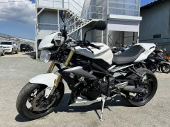 Triumph Street Triple
