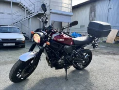 Yamaha XSR700