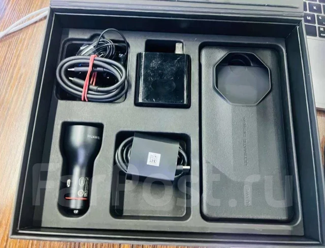 Huawei Mate RS. �/�, 1 ��, ������. ��� ����� �� ������������ ����