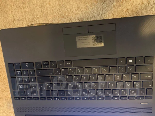 HP 14. WiFi: 1, Bluetooth: 1 ����