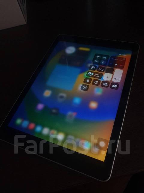 IPad 5(Gen), 9.7 дюймов, iOS, 32 гб, б/у, в наличии. Цена: 12 000₽ во ...