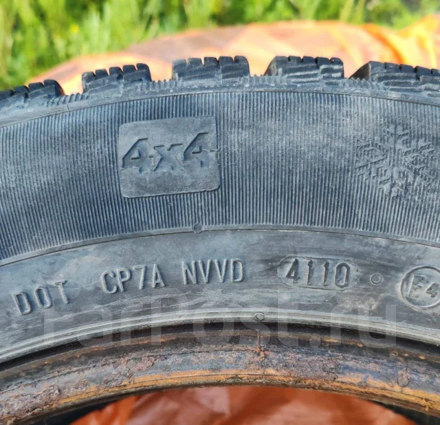 Continental Conti4x4IceContact. ������, ��� �����, 2010 ���, �/�, ����� 50 % ����