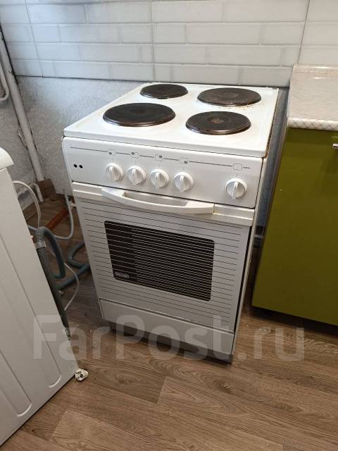 Плита delonghi, б/у, в наличии. Цена: 5 000₽ во Владивостоке