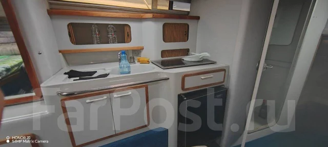 Searay Sundancer. 1990 ���, ����� 7,2��., ��������� ������������, 200��.�., ������ ����
