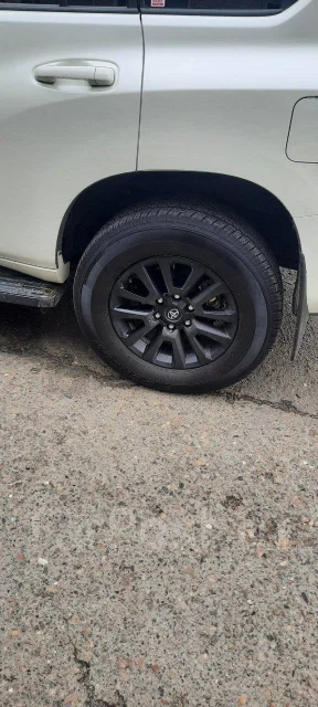 4 Racing. x18" ����