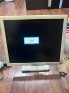 Samsung. 17", ���������� �� (LCD, LED, QLED) ����
