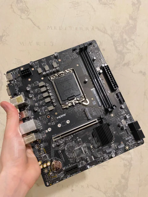 LGA1700 ����