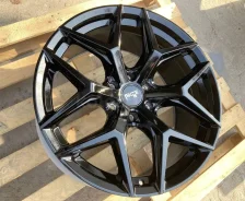 Niche. 9.0x20", 6x139.7, ET30, �� 106,1���. ��� ����� �� ������ ����