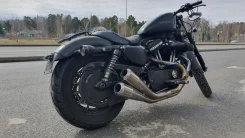 Harley-Davidson Sportster Iron 883 XL883N. ��������, ���������, ��� ������� ����