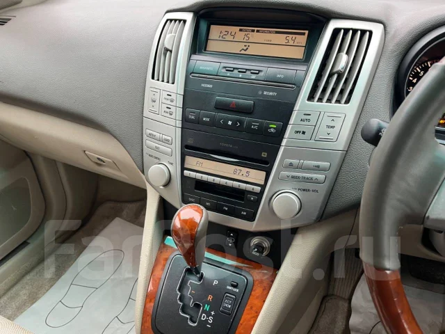 Toyota Harrier. �������, ��������, 3.0 (220��.�.), ������, 380 000����. �� ����