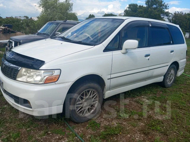 Nissan Bassara. �������, ��������, 2.4 (150��.�.), ������ ����
