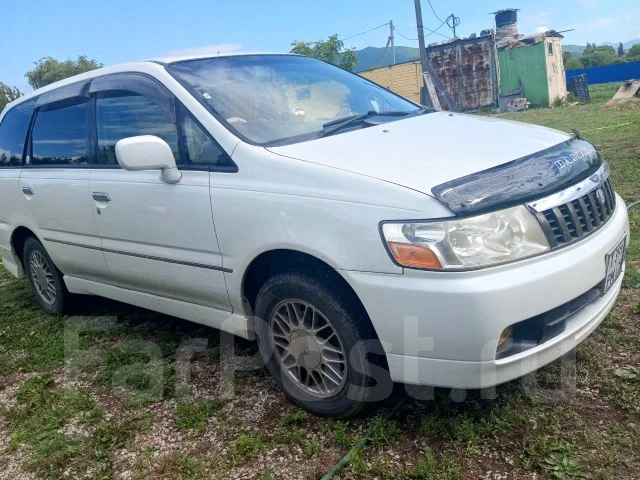 Nissan Bassara. �������, ��������, 2.4 (150��.�.), ������ ����