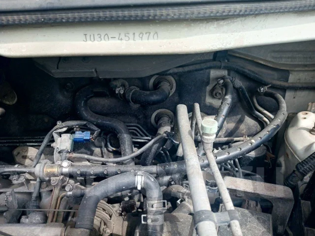 Nissan Bassara. �������, ��������, 2.4 (150��.�.), ������ ����