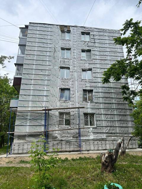 Высотные работы, ремонт межпанельных швов, утепление фасадов в Хабаровске