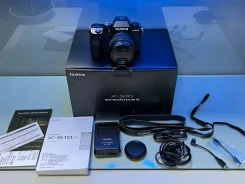 Fujifilm X-S10 Kit ����