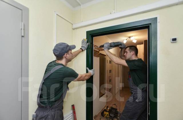 Монтаж/демонтаж/регулировка установка входных и межкомнатных дверей во ...