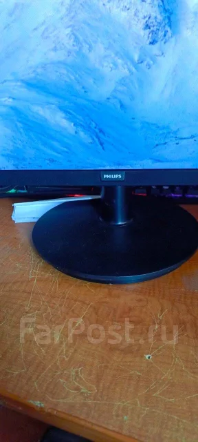 Philips. 27", ���������� �� (LCD, LED, QLED) ����