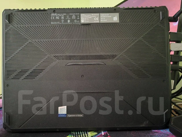 Asus TUF Gaming FX505DD. 15.6", ��� 12 ��, ���� 12���, WiFi: 1, Bluetooth: 1 ����