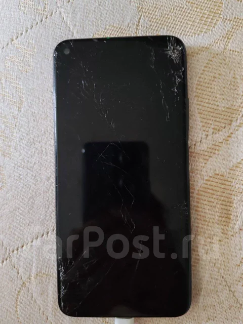 Honor 20. �/�, 128 ��, ������, 4G LTE, NFC ����
