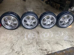 4 Racing. 12.0x22", ET-55 ����