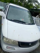 Nissan Largo ����