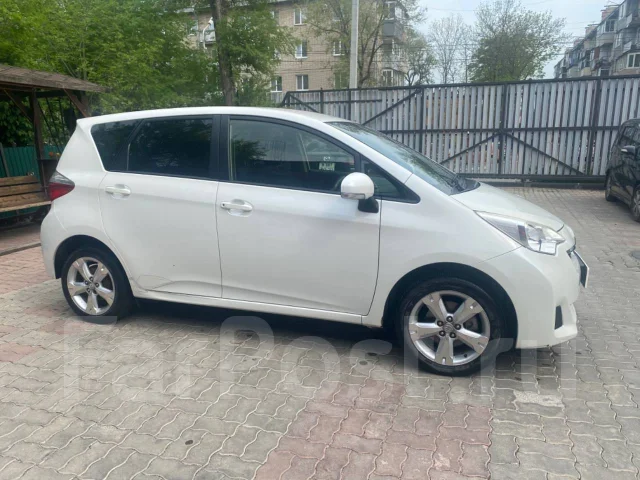 Toyota Ractis. �������, 4wd, 1.5, ������, 131 600����. �� ����