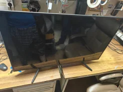Sony KDL-43WF665. LCD (��) ����
