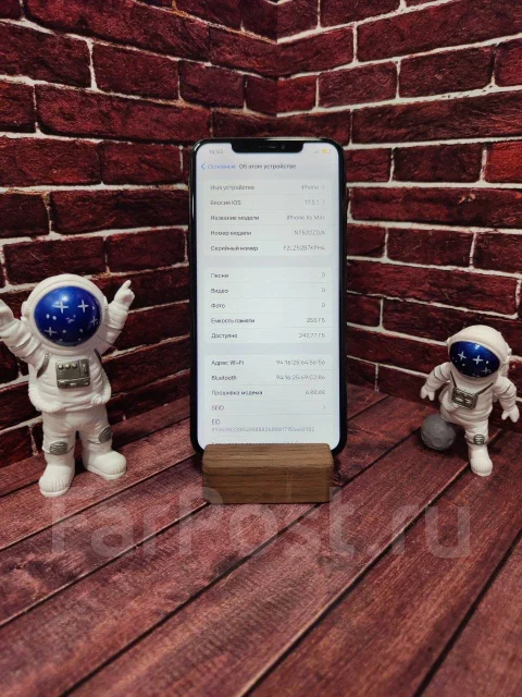 Apple iPhone Xs Max. �����, 256 ��, �����, 3G, 4G LTE, Dual-SIM, NFC ����