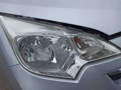���� ������ Toyota Ractis 52-211 ����