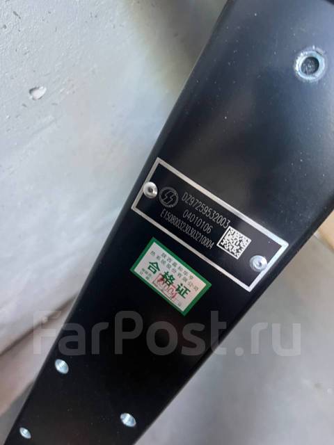 Радиатор охлаждения водяной WP13 Shacman X3000/X5000 DZ97259532003