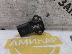 ������ �������� ������� Audi Q3 0261230073 ����