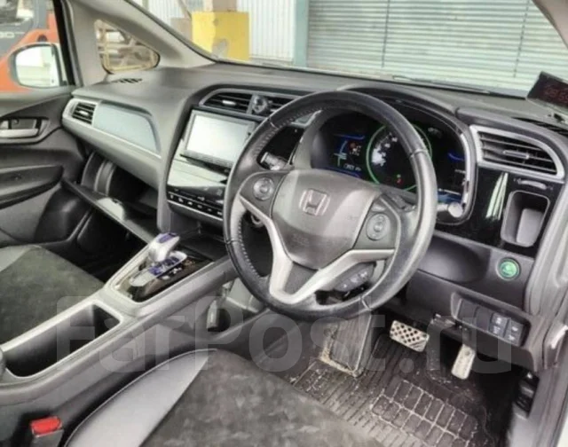 Honda Shuttle. GP81008725, LEB ����