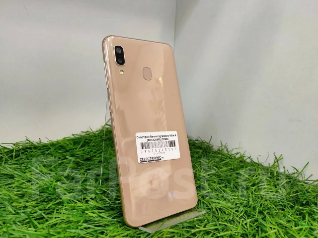 Samsung Galaxy Wide. �/� ����