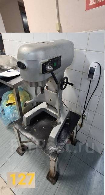 Миксер планетарный настольный Kenwood, б/у, в наличии. Цена: 35 000₽ во ...