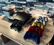 Sony PlayStation 3 Slim ����