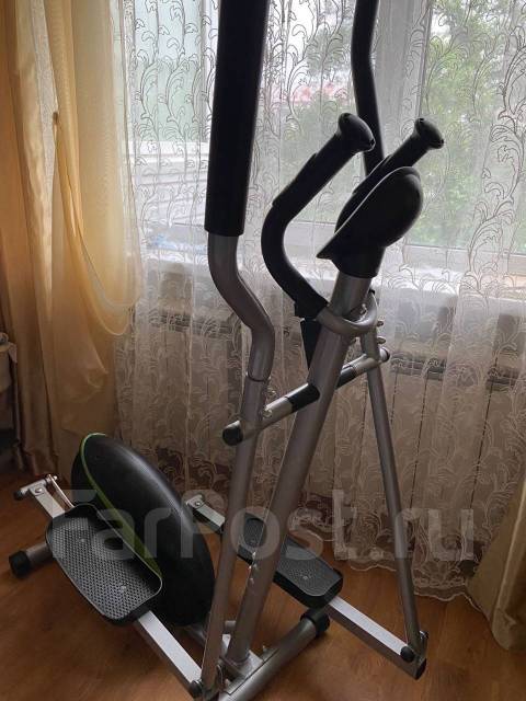 Продам эллиптический тренажер, эллипс, б/у, в наличии. Цена: 10 000₽ в ...