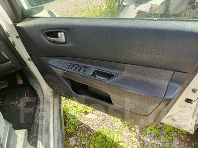 Nissan Wingroad ����