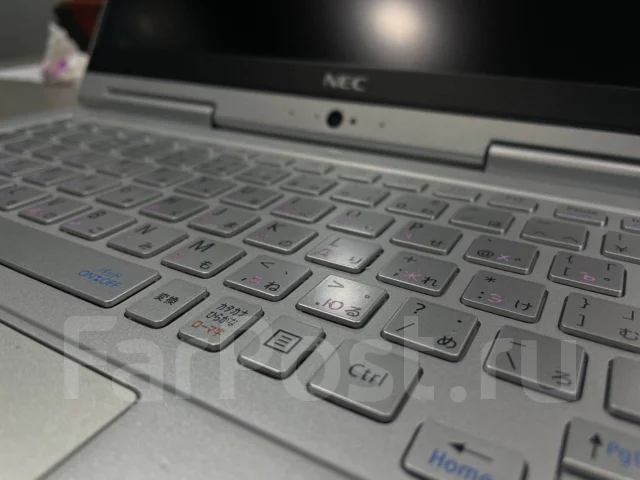 NEC. 13.3", 2,2����, ��� 4 ��, ���� 128���, WiFi: 1, Bluetooth: 1, ����������� �� 3��. ��� ����� �� ������������ ����