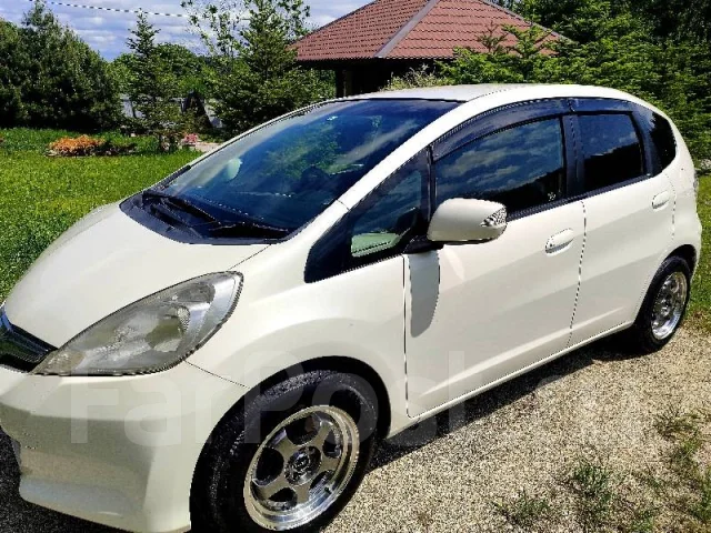 Honda Fit. ��������, ��������, 1.3 (88��.�.), ������, 129 020����. �� ����