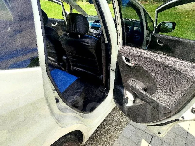 Honda Fit. ��������, ��������, 1.3 (88��.�.), ������, 129 020����. �� ����