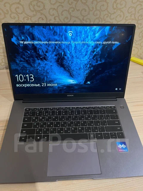 Honor MagicBook X 15. 15.6", 2,1����, ��� 8 ��, WiFi: 1, Bluetooth: 1 ����