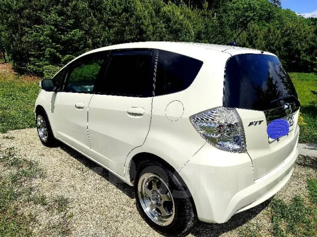 Honda Fit. ��������, ��������, 1.3 (88��.�.), ������, 129 020����. �� ����