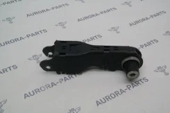 ����� ���������� ������ �������� RH Land Rover LR068166, ������ LR068166 ����