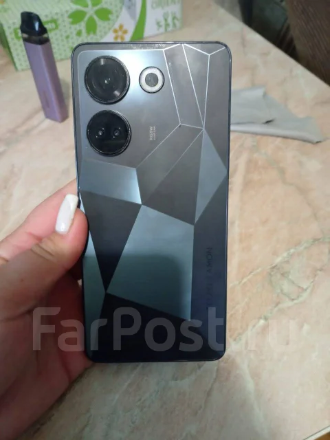 Tecno Camon 20 Pro. �/�, 256 ��, ������, 5G, Dual-SIM, NFC ����