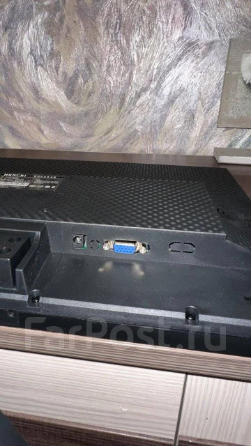 ������ ����� ������� SZ1900A. 19", ���������� �� (LCD, LED, QLED) ����