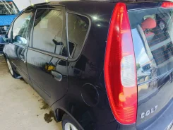 Mitsubishi Colt ����