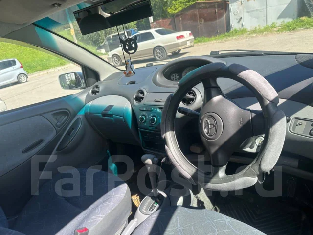 Toyota Vitz. �������, ��������, 1.0 (70��.�.), ������, 195 000����. �� ����